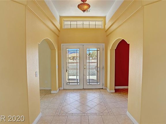 4th image of 3390 S Rainbow Ave