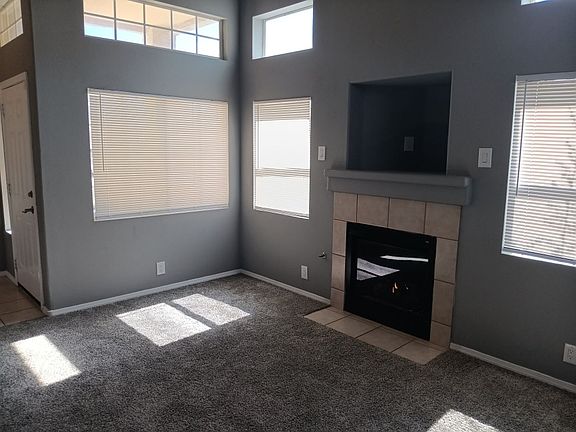 5th image of 7040 Husky Dr NE