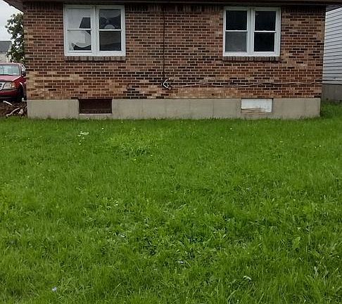4th image of 104 John Paul Ct #1