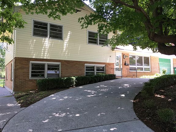 2nd image of 110 Hickory Dr