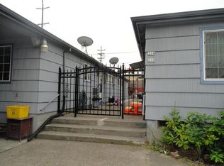 214 N Russet St, Portland, OR 97217