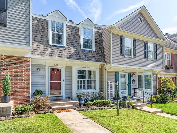 2nd image of 3944 Pepperidge Ct