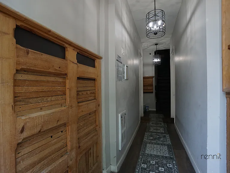 700 Hancock St #1L — Photo 18