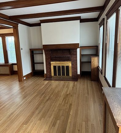 2nd image of 11 Clyde Rd #21
