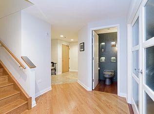 77 S Evergreen Ave UNIT 207, Arlington Heights, IL 60005