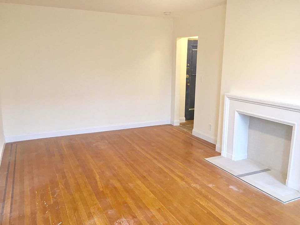 1st image of 3619 Bowne St APT 4