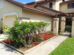 13727 SW 100th Ter, Miami, FL 33186