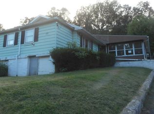 180 Raubsville Rd, Easton, PA 18042