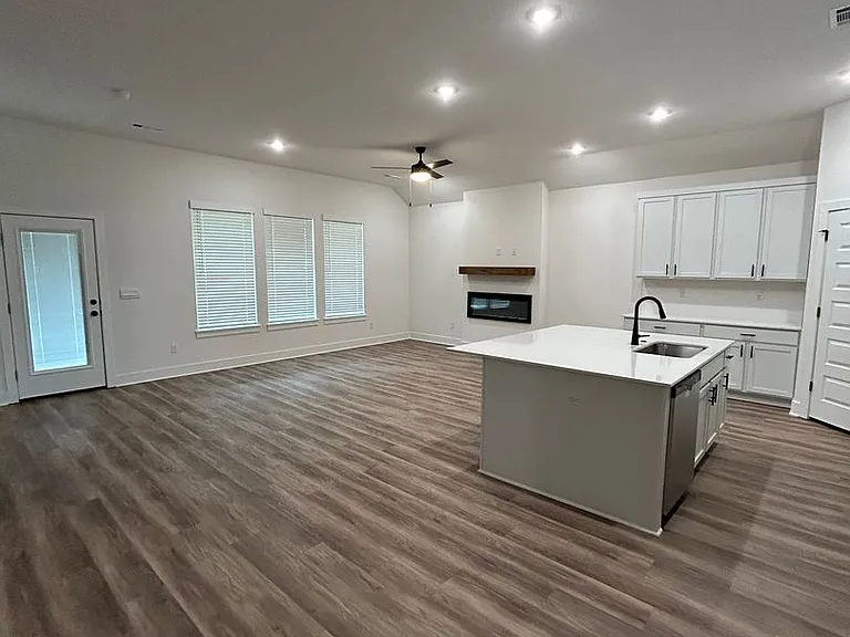 7001 E Sugarloaf St — Photo 13