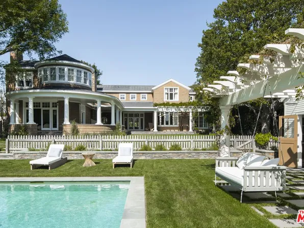 (undisclosed Address), Malibu, CA 90265