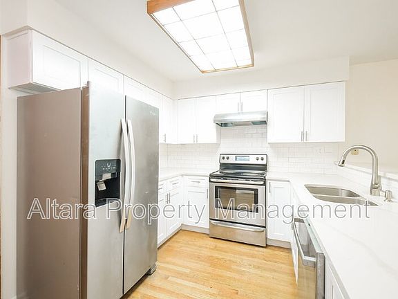 2nd image of 10041 E Mexico Ave