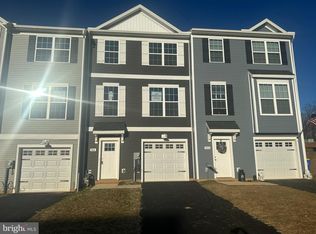 308 Avon Dr #249, Red Lion, PA 17356