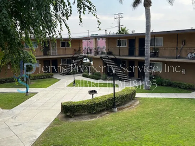 11922 E Sproul St #3-H — Photo 1