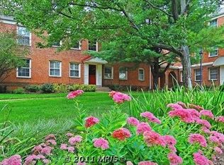 2809 Arlington Blvd APT 146, Arlington, VA 22201
