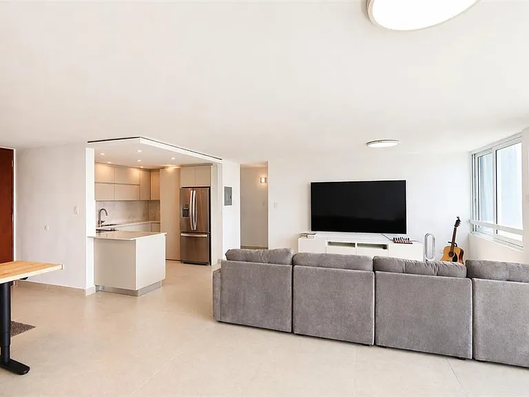 Waldorf Tower Ave. Isla Verde #804 — Photo 10