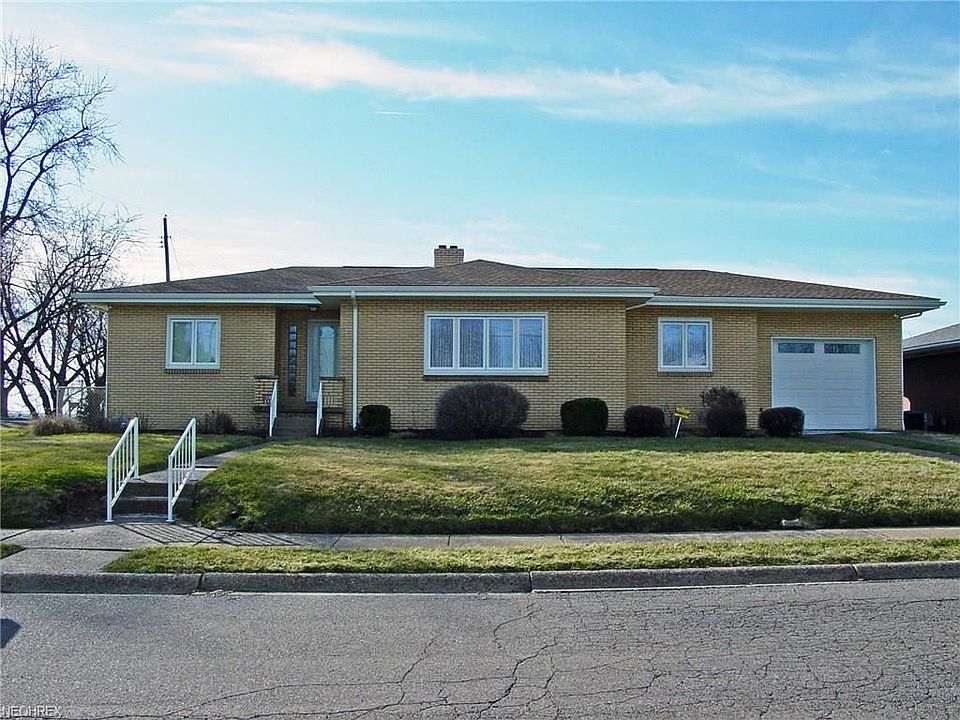 1st image of 154 Schwartz St