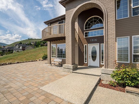 1916 Broadway Pl.-48