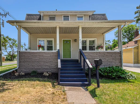 1407 W Marshall St, Ferndale, MI 48220