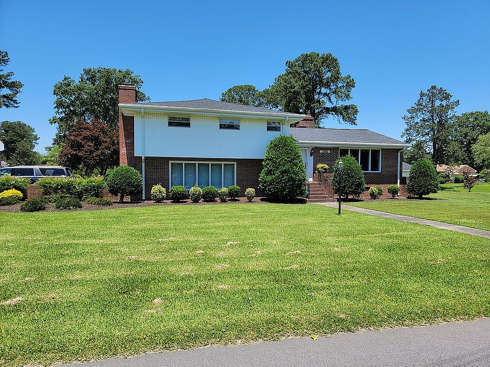 1st image of 5106 Sweetbriar Cir