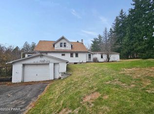 1524 Route 507, Greentown, PA 18426