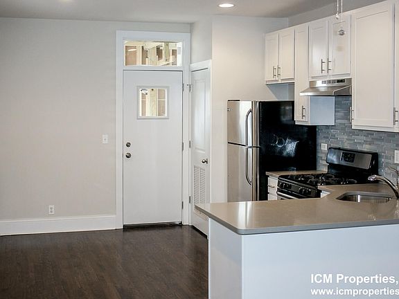2nd image of 5138 N Leavitt St #1