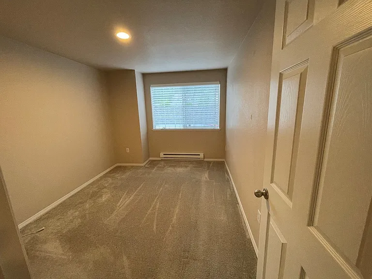 15433 Country Club Dr #A204 — Photo 16