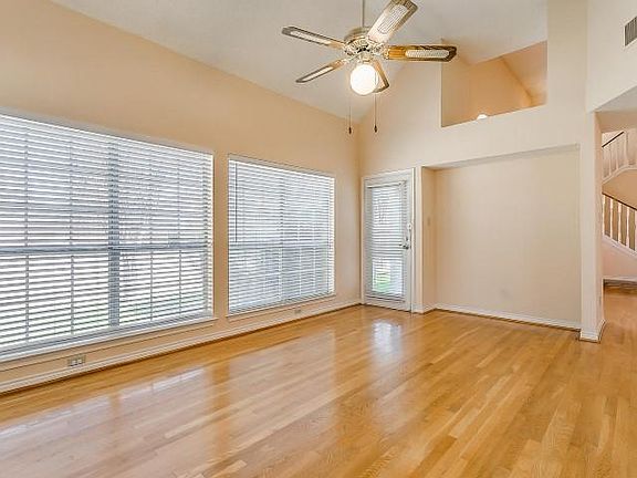 4th image of 4624 Orwell Dr