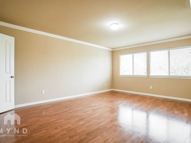 5301 Cypress Ranch Blvd — Photo 11
