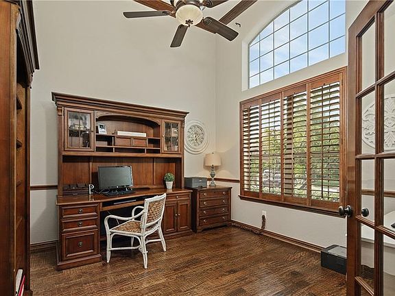 3rd image of 7717 Glenwood Springs Ln