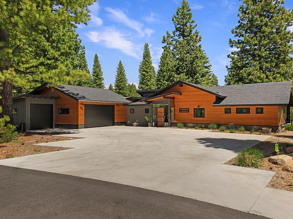 95 Frostwood Ln