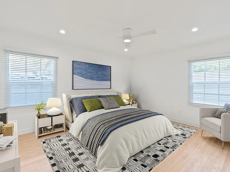 1716 N Ogden Dr — Photo 5