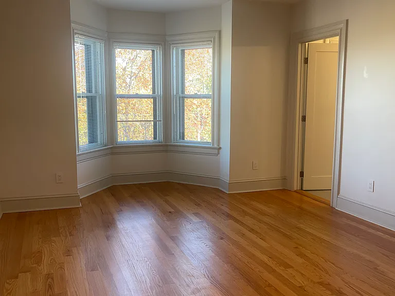31 Parade St #402 — Photo 6