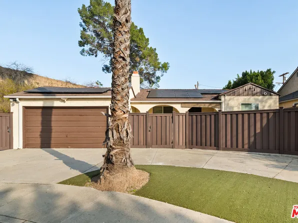 4530 Bakman Ave, North Hollywood, CA 91602