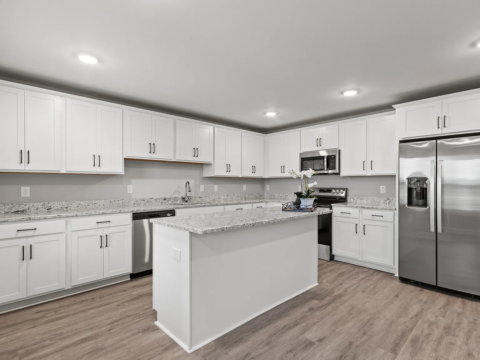 Lucas Ferry Townhomes — Photo 3