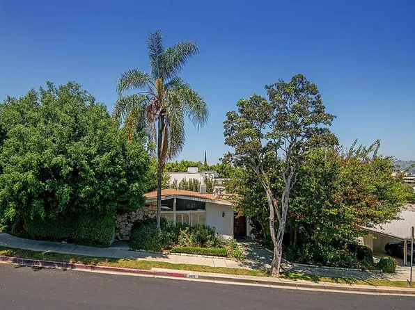 9875 Vidor Dr, Los Angeles, CA 90035
