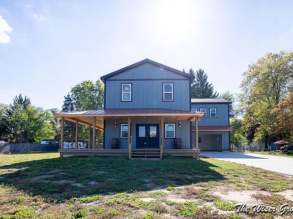 2nd image of 402 48th St SE