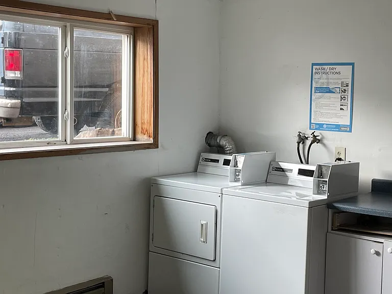 6007 N Mayfair St — Photo 10