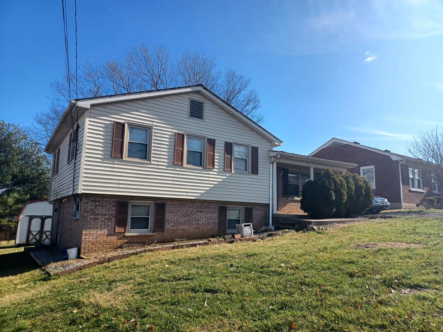 117 Castle Hts, Harrodsburg, KY 40330 Zillow