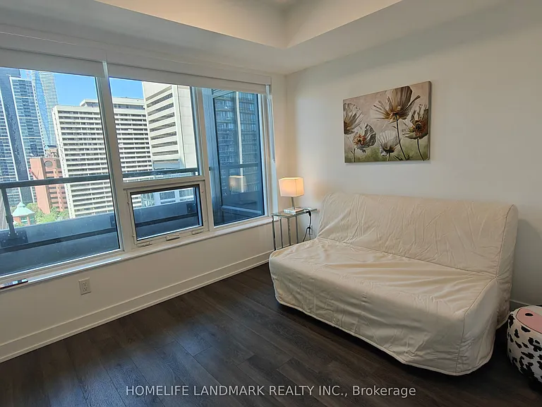 609 Sherbourne St #1603 — Photo 8