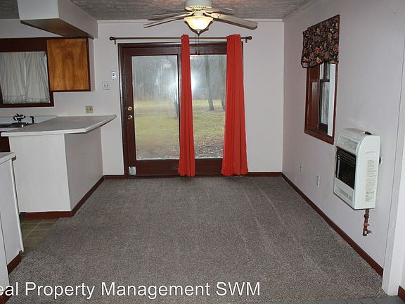 3rd image of 9550 S Clay Dr