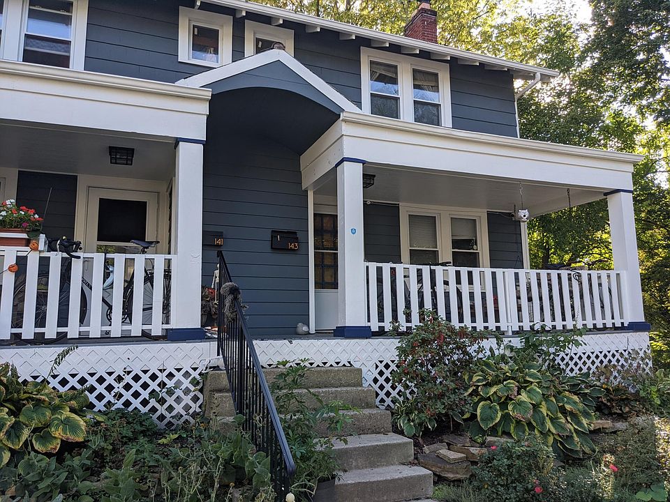 1st image of 143 W Longview Ave