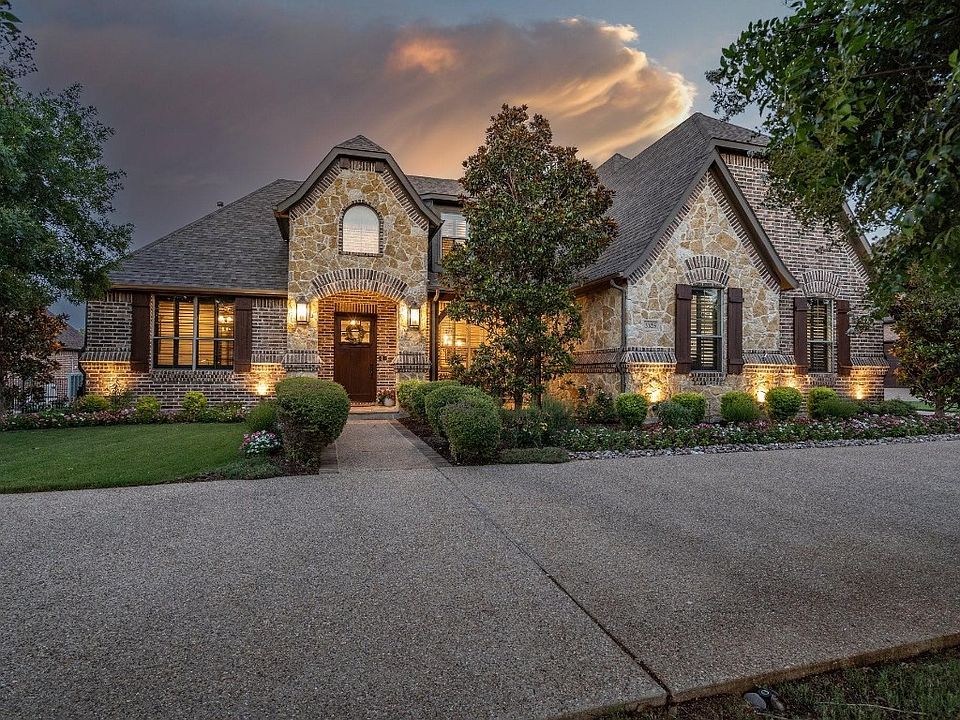 1st image of 3325 Clubview Dr