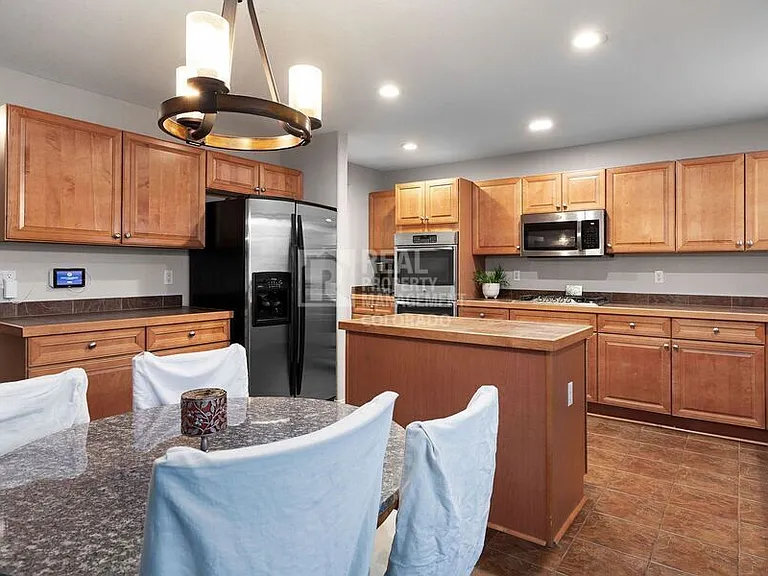 20650 E Dartmouth Dr — Photo 12