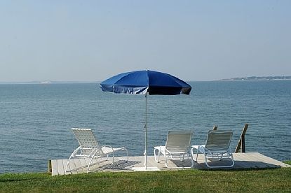 3rd image of 575 Watersedge Way