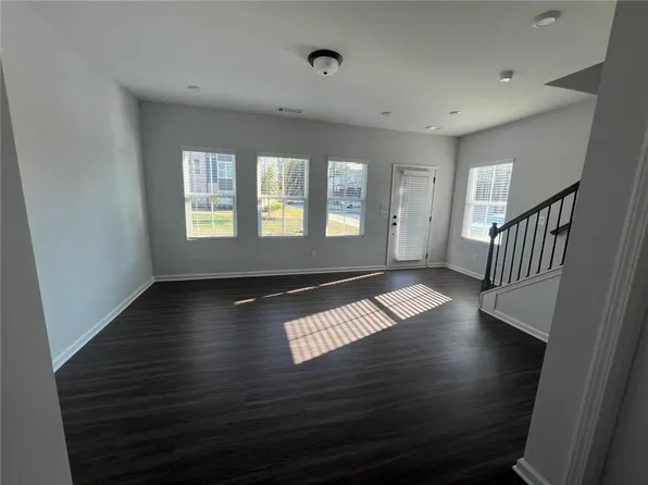 700 Payton Ln, Acworth, GA 30102