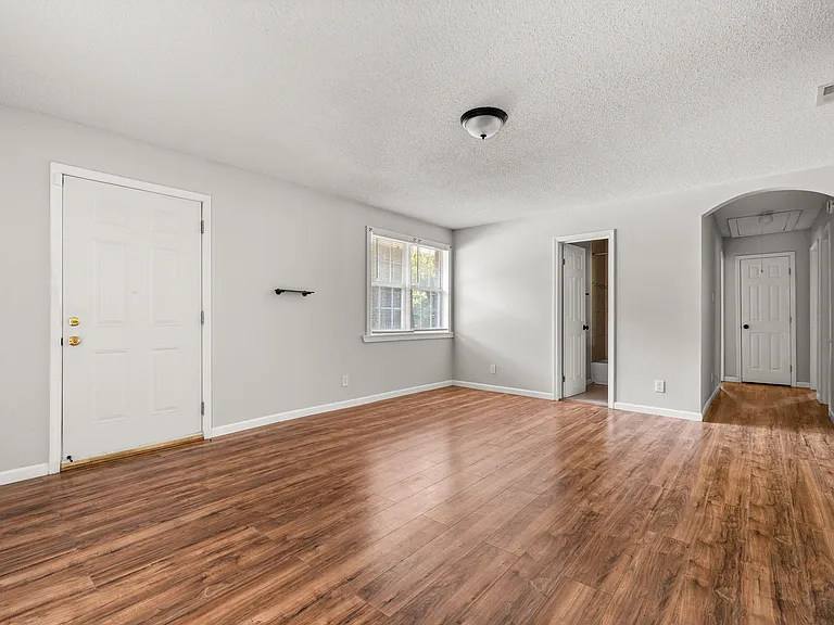 3419 Mountain Terrace St — Photo 5