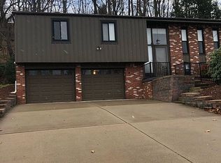 2816 College Park Rd, Allison Park, PA 15101