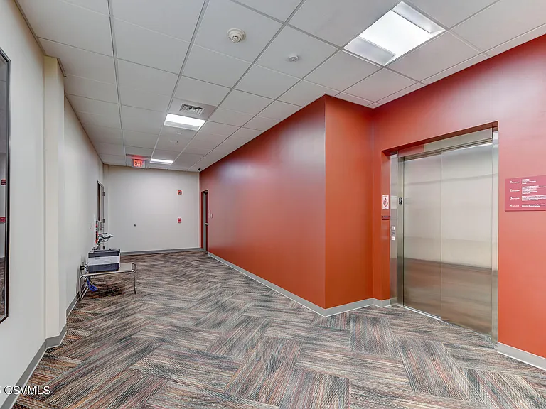 50 E Main St #2 — Photo 9
