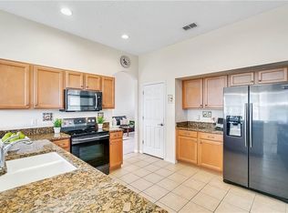 9742 Myrtle Creek Ln, Orlando, FL 32832