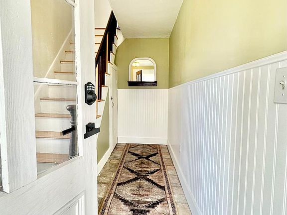 3rd image of 165 S Montowese St #B